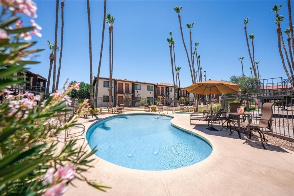 Apartment 124 Fully Furnished 1br Suite-prime Location